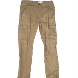 Wrangler Tan Cargos (33x32)
